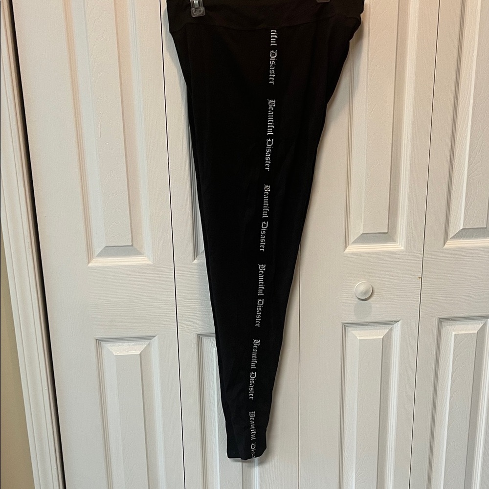 Black Leggings with Vertical Script Accent